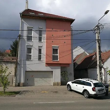 Vamhaz Apartman * Pecs