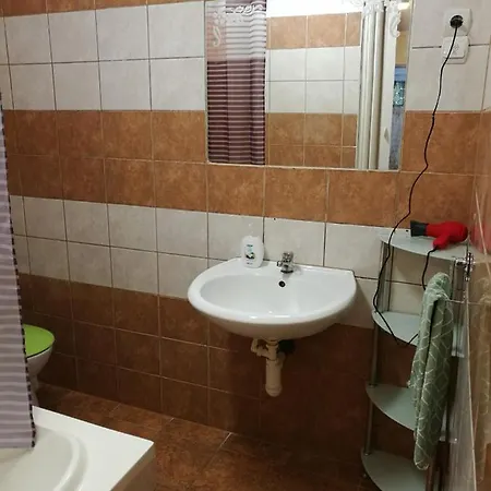 Vamhaz Apartman Apartment *
